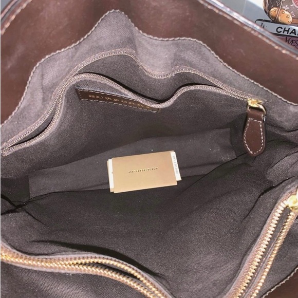 PRELOVED AUTHENTIC BURBERRY TOTE BAG - Picture 7 of 12